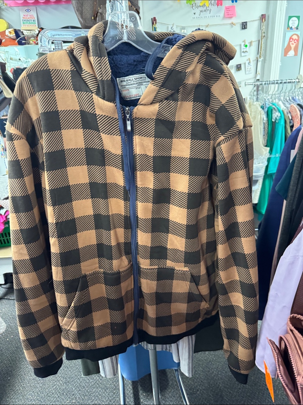 Big ball sports Sherpa lined sweatshirt XL // 091021